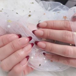 -吉吉靓甲美睫