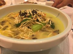 -老季市·三代非遗传承·地标美食老汁鸡(工农路店)