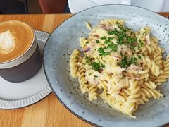 意式直身面配鸡肉辣椒和蕃茄-Wagas沃歌斯(静安大悦城店)