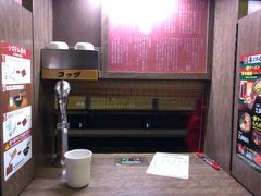 -一兰拉面(新宿中央东口店)