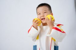-小熊维尼高端孕婴摄影(清湖金銮店)