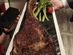 战斧牛排-The ROOF (通盈中心店)