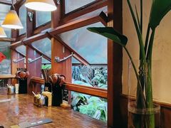 -银米·云南传统过桥米线(双廊黑金冠店)