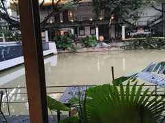 -喜洲吧·江畔老船厂·庭院餐厅(喜临院店)