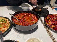 -本来精品川菜(嘉里中心店)