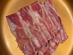 -牛YO寿喜烧·铁板烧和牛火锅自助(市府恒隆店)