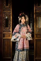 -一揽芳华汉服旗袍体验馆(拙政园店)