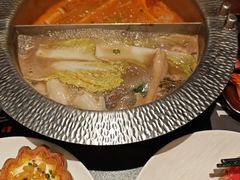 -牛YO寿喜烧·铁板烧和牛火锅自助(市府恒隆店)