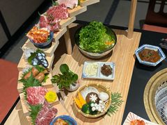 -山川小町·极番烧肉(新地假日广场店)