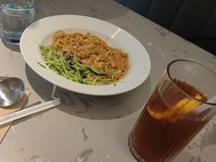 -必胜客(航洋国际店)