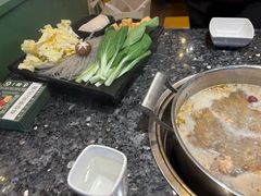 -一席地·本地鸡窝·杭帮鸡火锅(萧山银隆百货店)