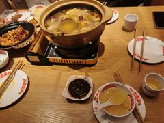 -邹开喜·炭炉鸡煲·海鲜火锅(虹口足球场店)