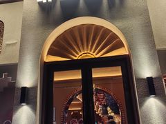 -耶里夏丽·丝路国际·新疆餐厅(浦东区东方路店)