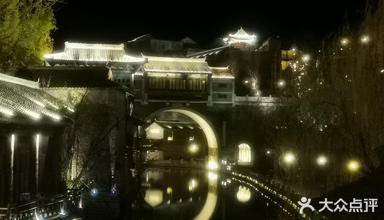 古北水镇的夜，怎么拍都是美的