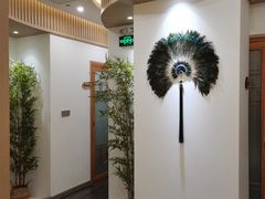 -耳语轻风专业采耳馆(古北花世界商业广场店)