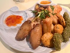 -蕉叶·泰国歌舞风情(世贸店)