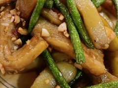 -茅台镇网红溶洞餐厅·茅帮菜馆