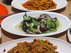 -渝信川菜 · 川味家常菜(财富购物中心店)
