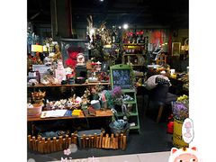 -魔方城市书房(中街益田店)