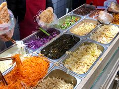 自助取餐区-三兄弟高炉烧饼