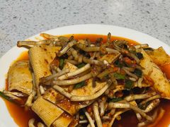 -贵州辣子鸡番茄鸡