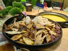 -一朵菌·野生菌探索家火锅(南亚店)