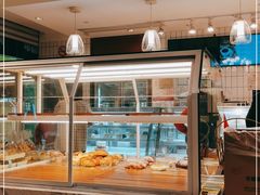 面包甜点陈列柜-老大昌(淮海中路店)