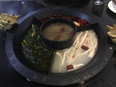 -重庆德庄火锅(体育中心店)