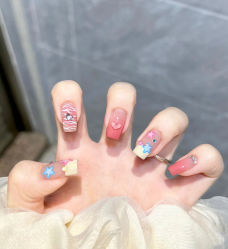 -兔猫ToMoreNails美甲美睫