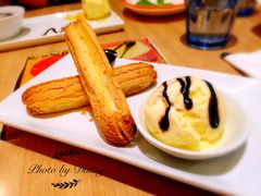 -必胜客(漕宝路店)