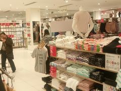 -优衣库(石家庄裕华万达广场店)