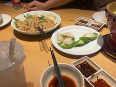 -关东小磨东北菜(上海长风大悦城店)