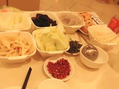 -一席地·本地鸡窝·杭帮鸡火锅(萧山银隆百货店)