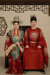 -雪中彩影婚纱摄影·微光艺术中心