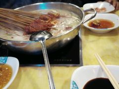 -佰人王串串香火锅(洋珠巷店)