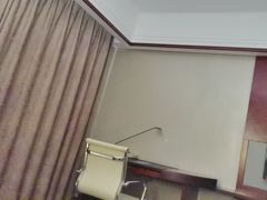 -天艺东环酒店(海口高铁东站龙湖天街店)