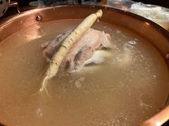 -朴小妹人参鸡汤火锅(长白山万达店)