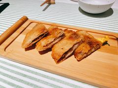 牛肉煎饼-渔语鱼新川菜Bistro(万象天地店)
