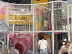 -萨卡屋亲子乐园·餐厅(龙山万物工场店)