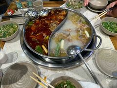 -肖肖酸萝卜鱼火锅(总店)