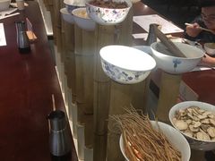 -成都你六姐·牛肉冒菜(城市集市合生汇店)