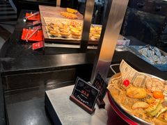 -四海一家自助餐(益田假日广场店)