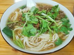 清汤杂酱面-胖胖板凳面