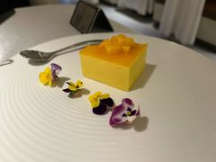 -晶雅花园西餐厅(南京首店)