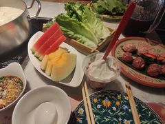 -尚尚仙·酸汤猪手·猪肚鸡火锅(华联万柳购物中心店)