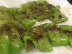 -清真磊磊烧烤老店(饮虎池街34号店)