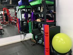 -坚果健身24小时工作室(定西路店)