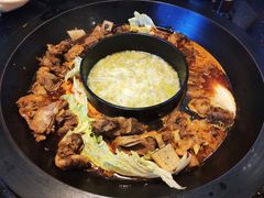 -粘豆包铁锅炖二部(温泉街店)
