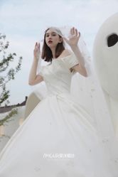 -AMOUR·爱沫婚纱礼服·小众设计品牌