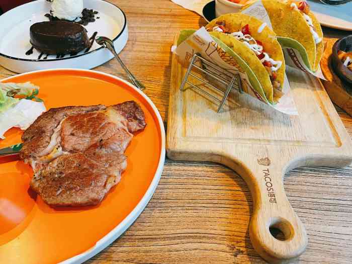 威雀西班牙餐厅酒吧 vie chat restaurant&bar(仙林金鹰店)-"位置在